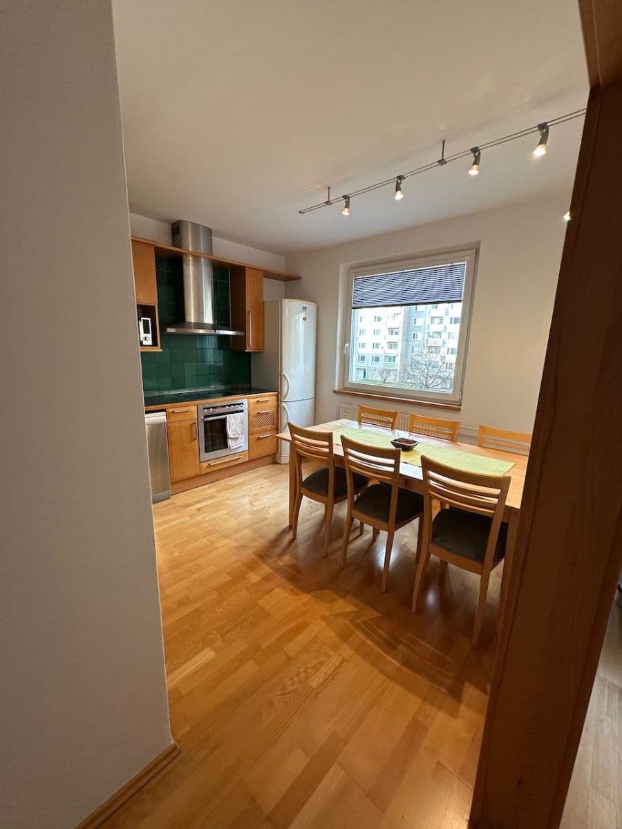 Pronájem bytu 5+1 120 m², Zbudovská, Praha, Praha Pronájem bytu 5+1 120 m², Zbudovská, Praha, Praha