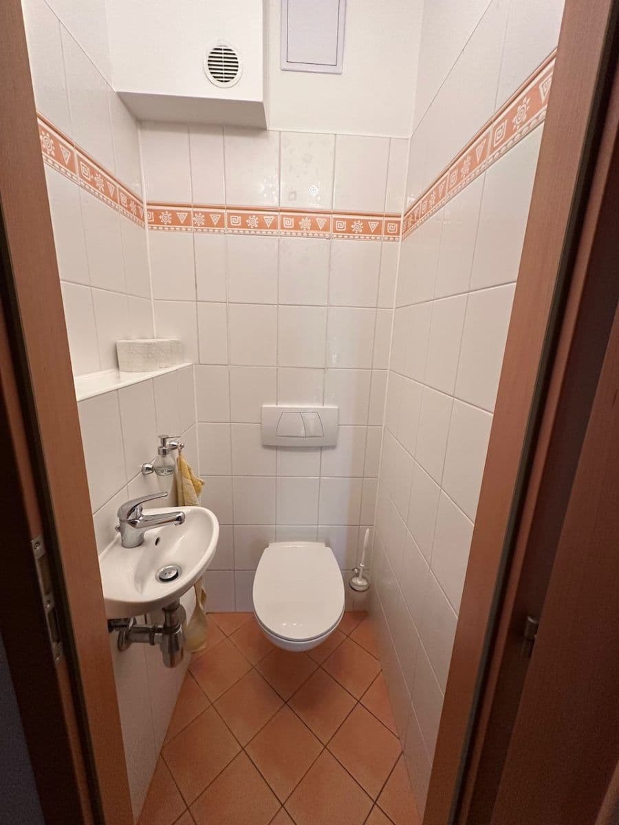 Pronájem bytu 5+1 120 m², Zbudovská, Praha, Praha Pronájem bytu 5+1 120 m², Zbudovská, Praha, Praha