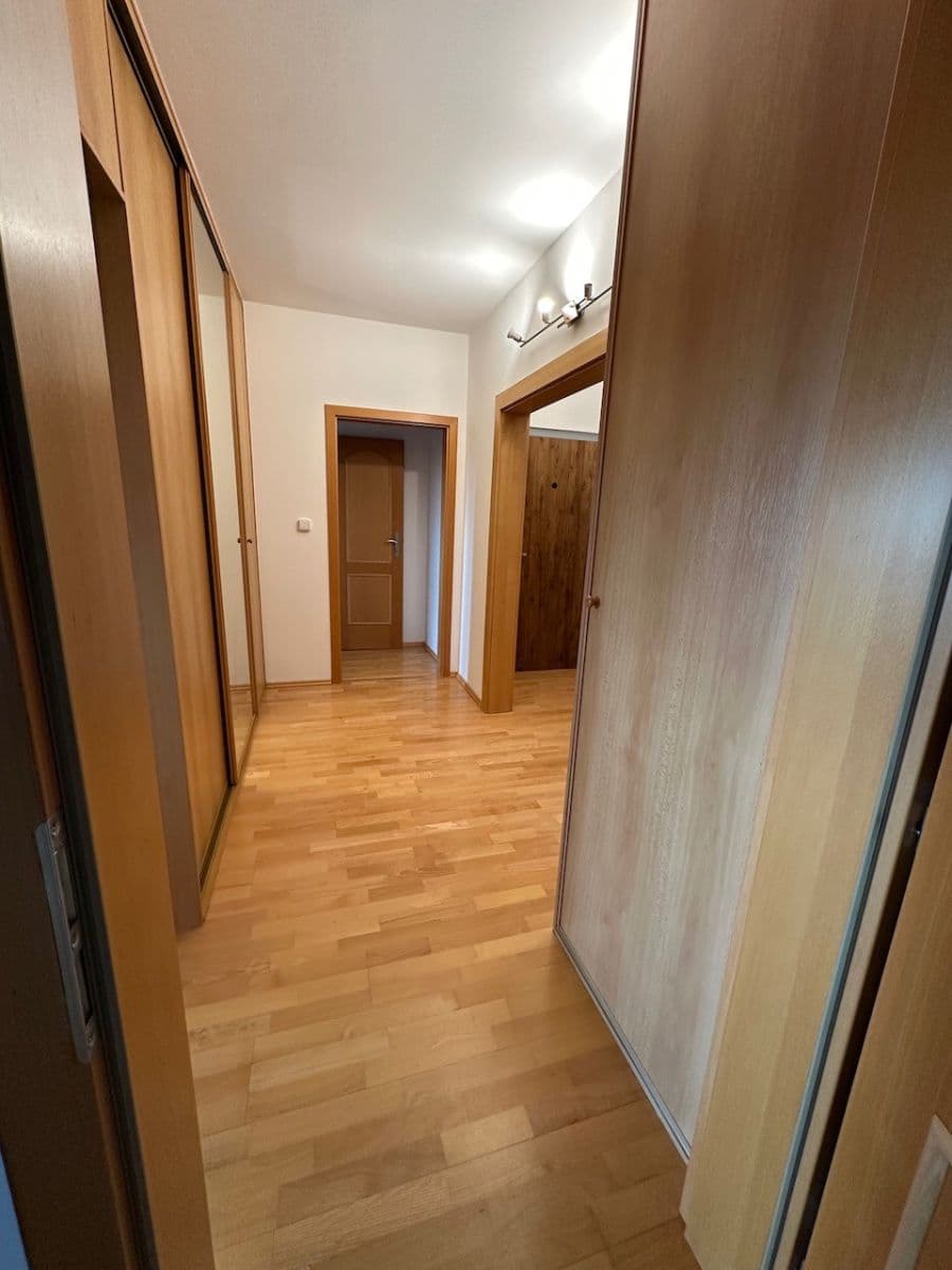 Pronájem bytu 5+1 120 m², Zbudovská, Praha, Praha Pronájem bytu 5+1 120 m², Zbudovská, Praha, Praha