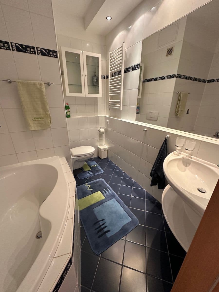 Pronájem bytu 5+1 120 m², Zbudovská, Praha, Praha Pronájem bytu 5+1 120 m², Zbudovská, Praha, Praha