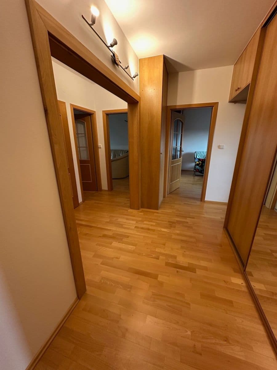 Pronájem bytu 5+1 120 m², Zbudovská, Praha, Praha Pronájem bytu 5+1 120 m², Zbudovská, Praha, Praha