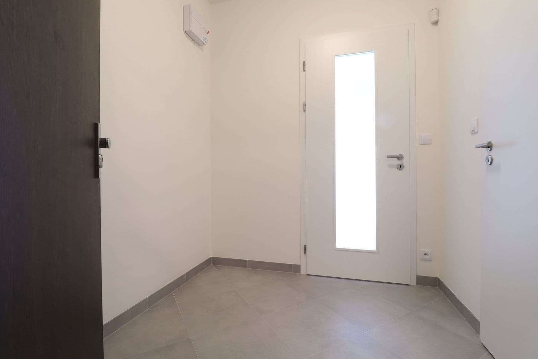 Pronájem bytu 1+kk 29 m², Šternovská, Praha, Praha Pronájem bytu 1+kk 29 m², Šternovská, Praha, Praha