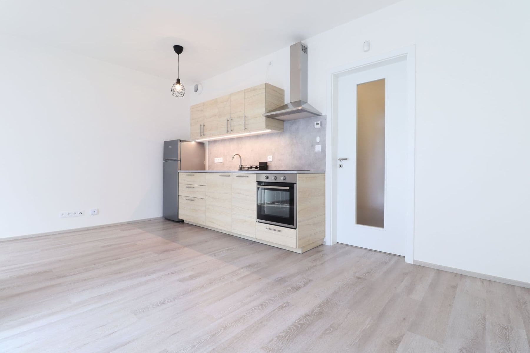 Pronájem bytu 1+kk 29 m², Šternovská, Praha, Praha Pronájem bytu 1+kk 29 m², Šternovská, Praha, Praha