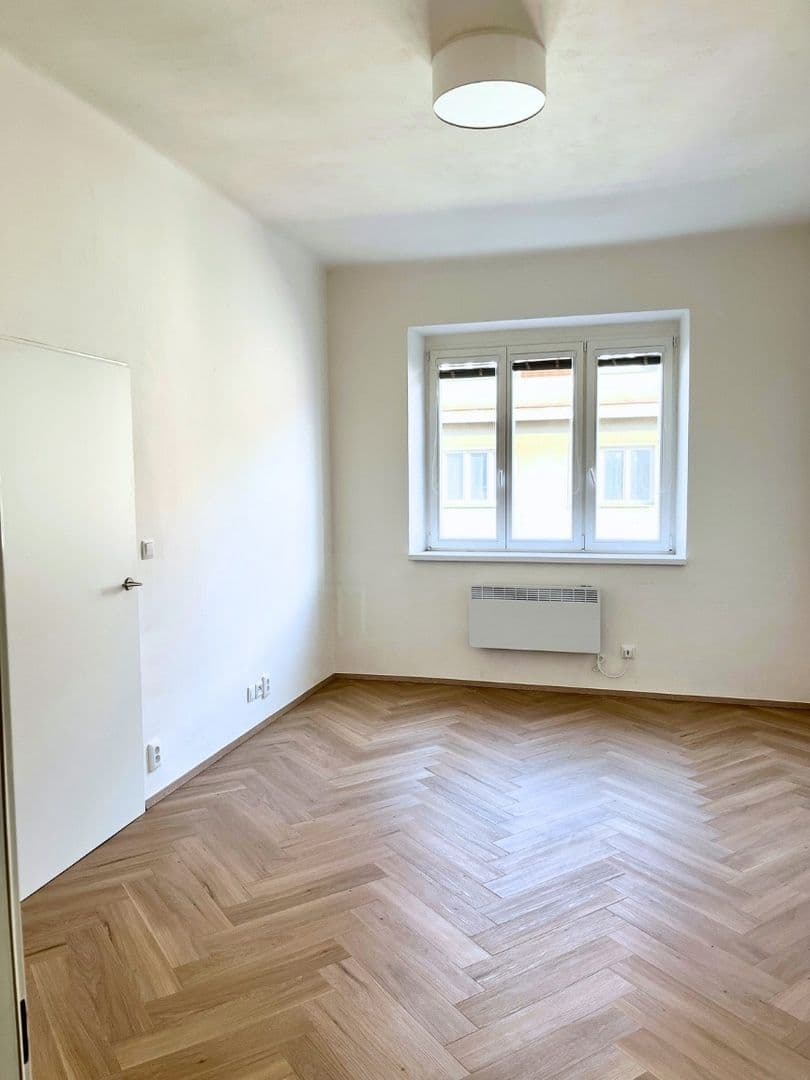 Pronájem bytu 2+kk 41 m², Černokostelecká, Praha, Praha Pronájem bytu 2+kk 41 m², Černokostelecká, Praha, Praha