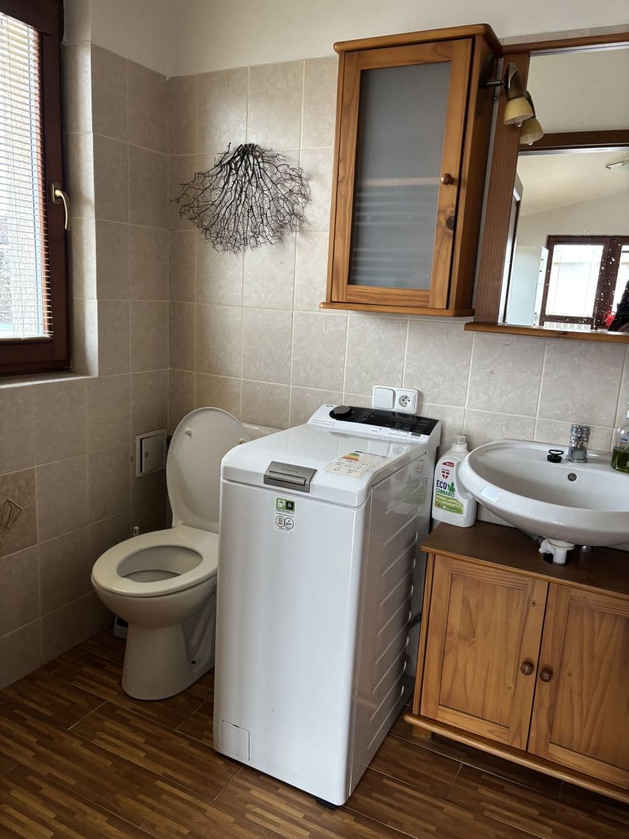 Pronájem bytu 82 m², K Holyni, Praha, Praha Pronájem bytu 82 m², K Holyni, Praha, Praha