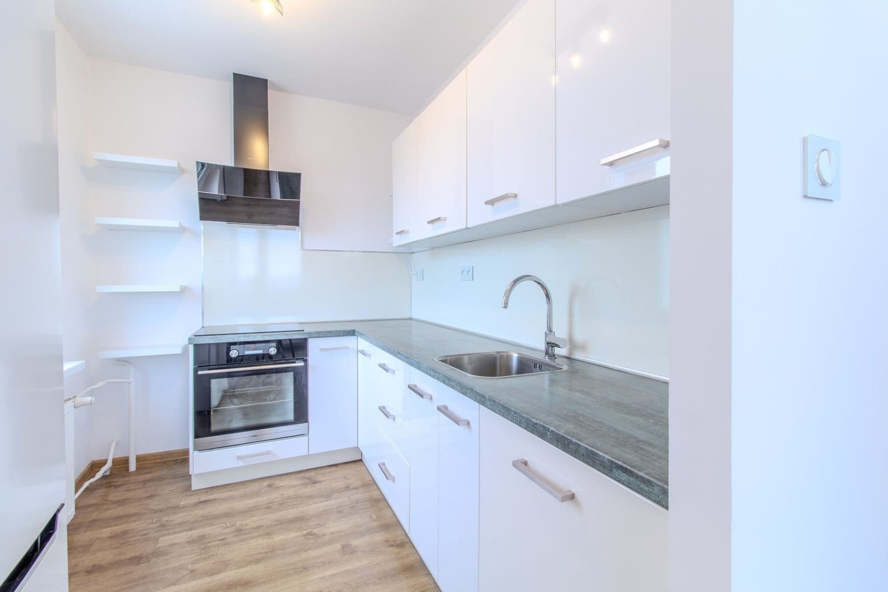 Pronájem bytu 2+1 55 m², Jablonecká, Praha, Praha Pronájem bytu 2+1 55 m², Jablonecká, Praha, Praha