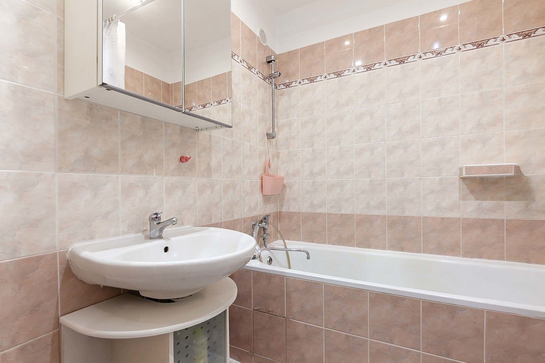 Prodej bytu 3+1 82 m², Bukolská, Praha, Praha Prodej bytu 3+1 82 m², Bukolská, Praha, Praha