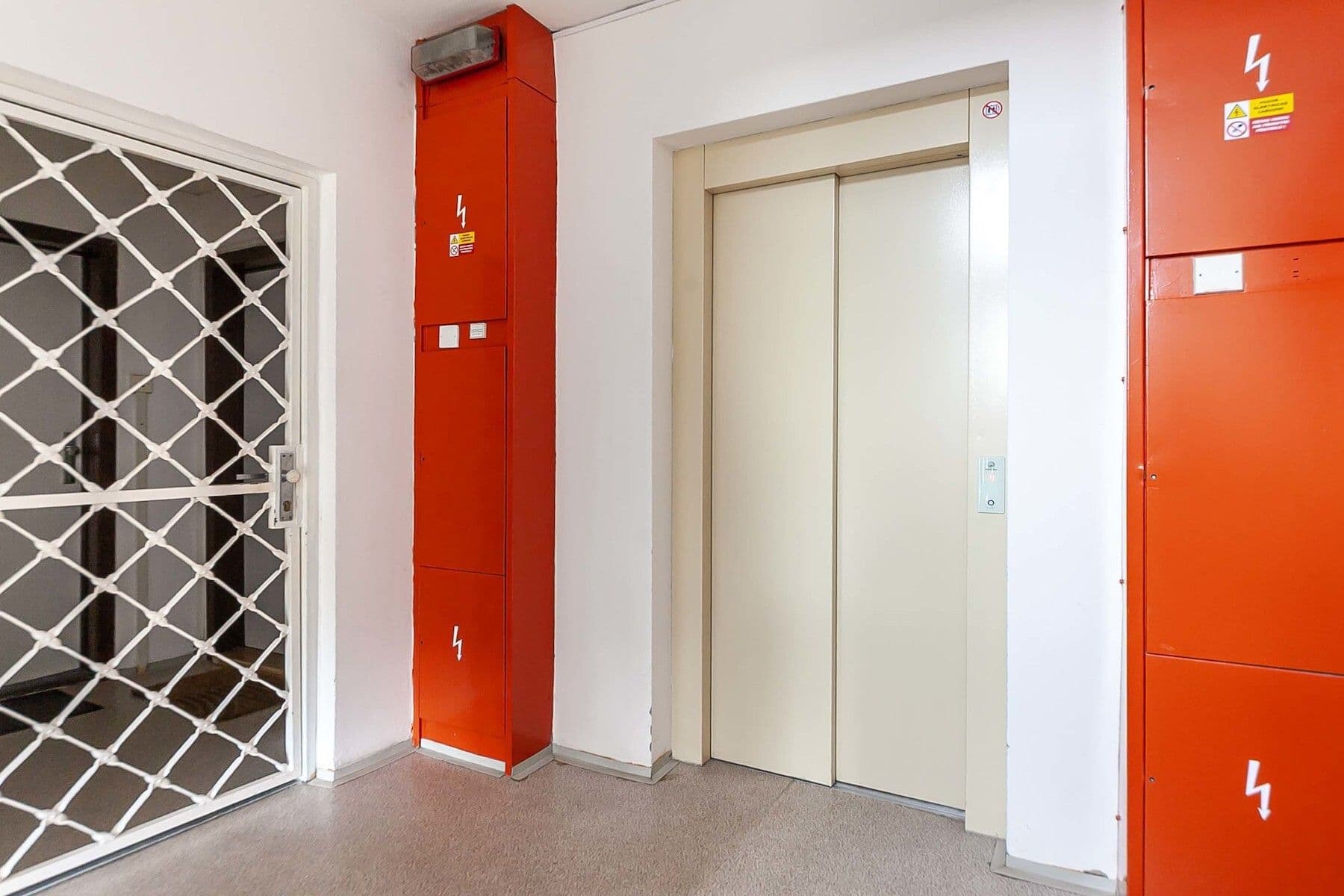 Prodej bytu 3+1 82 m², Bukolská, Praha, Praha Prodej bytu 3+1 82 m², Bukolská, Praha, Praha