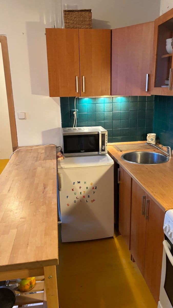 Pronájem bytu 1+1 19 m², Píseckého, Praha, Praha Pronájem bytu 1+1 19 m², Píseckého, Praha, Praha