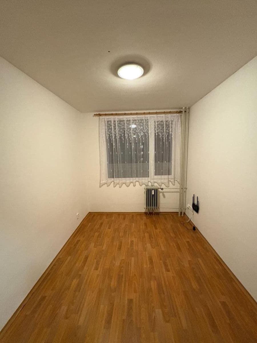 Pronájem bytu 2+kk 39 m², Studentů, Kutná Hora, Středočeský kraj Pronájem bytu 2+kk 39 m², Studentů, Kutná Hora, Středočeský kraj