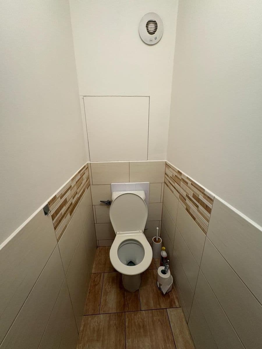 Pronájem bytu 2+kk 39 m², Studentů, Kutná Hora, Středočeský kraj Pronájem bytu 2+kk 39 m², Studentů, Kutná Hora, Středočeský kraj