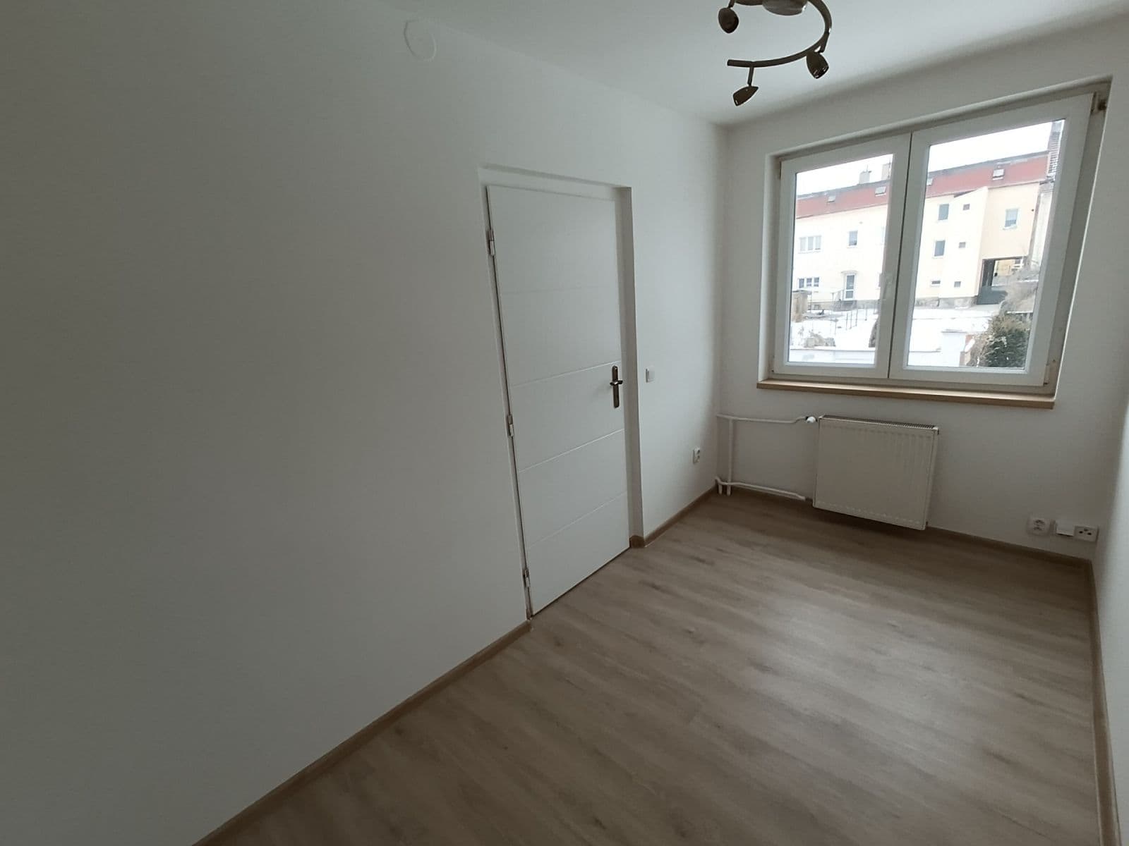 Pronájem domu 190 m², pozemek 612 m², Karla Čapka, Lom, Ústecký kraj Pronájem domu 190 m², pozemek 612 m², Karla Čapka, Lom, Ústecký kraj