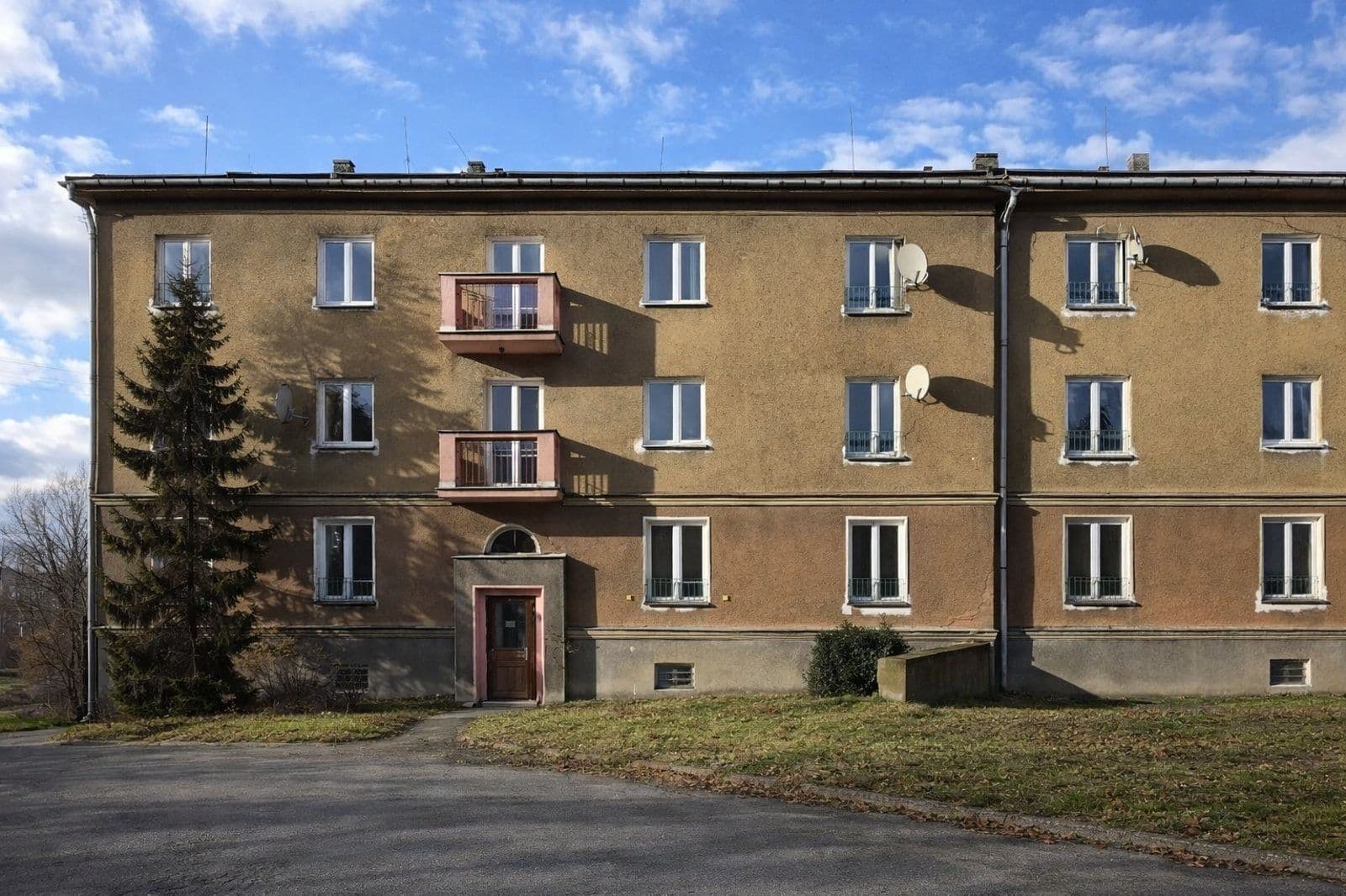 Pronájem bytu 2+1 52 m², Jarošova, Havířov, Moravskoslezský kraj Pronájem bytu 2+1 52 m², Jarošova, Havířov, Moravskoslezský kraj