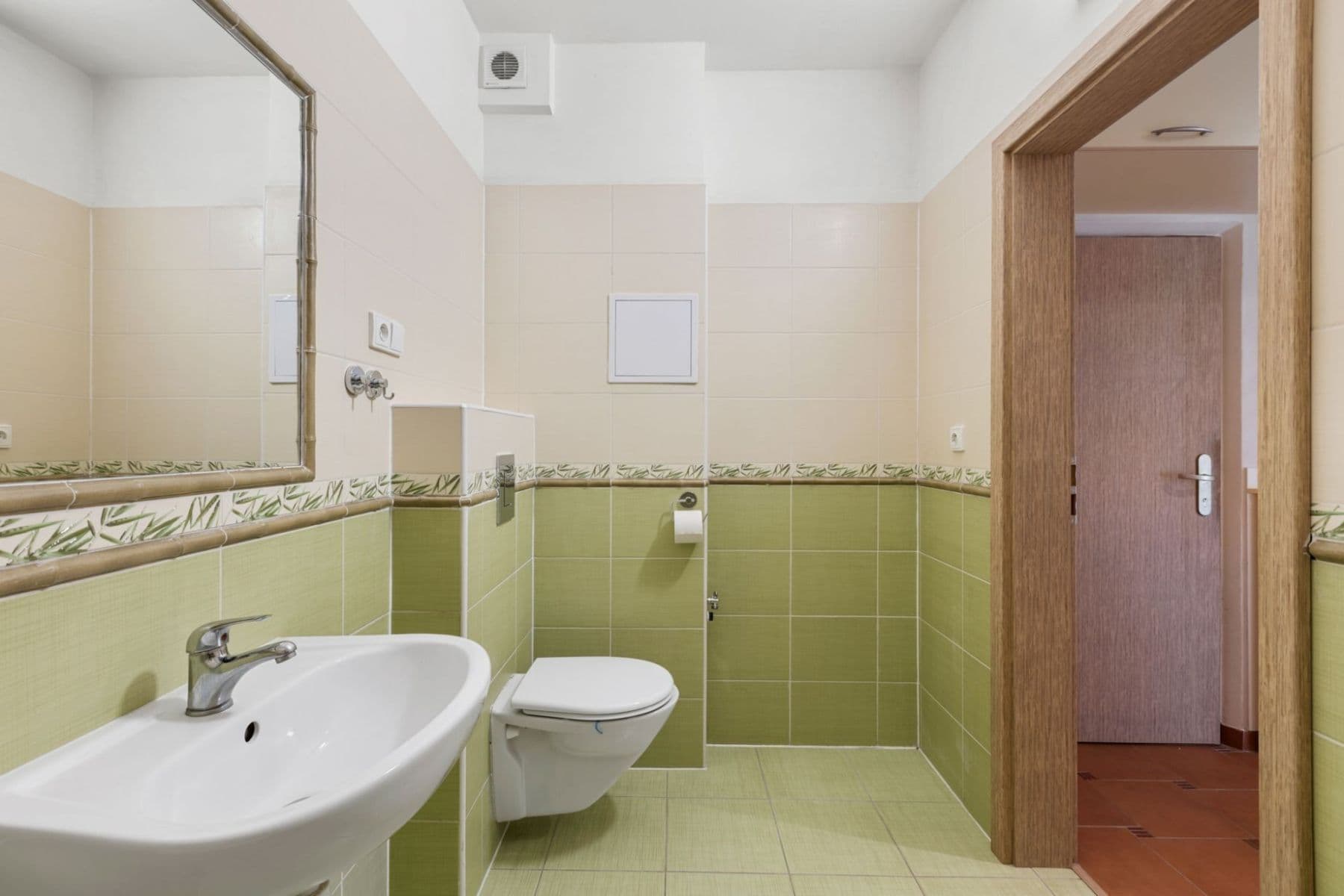 Pronájem bytu 2+1 44 m², Klatovská, Plzeň, Plzeňský kraj Pronájem bytu 2+1 44 m², Klatovská, Plzeň, Plzeňský kraj