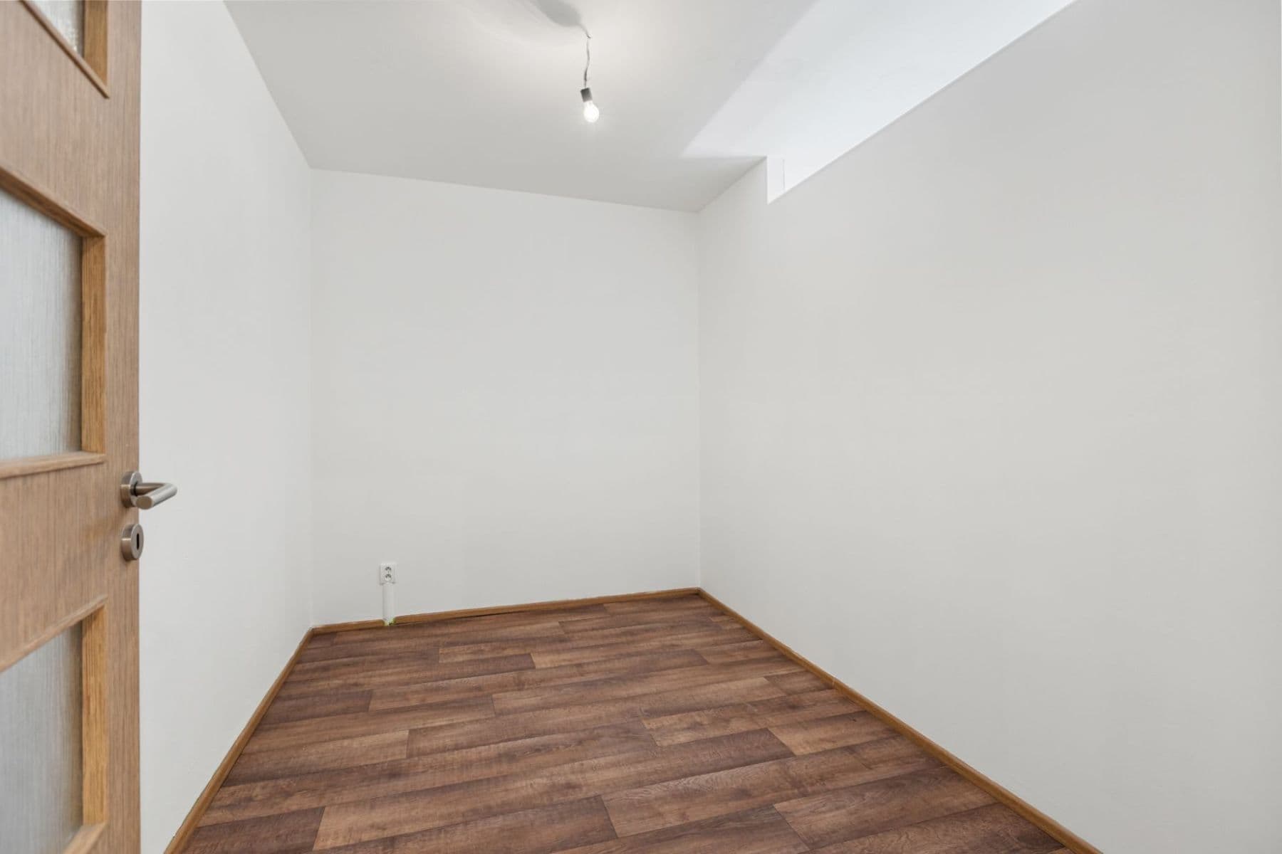 Pronájem bytu 2+1 44 m², Klatovská, Plzeň, Plzeňský kraj Pronájem bytu 2+1 44 m², Klatovská, Plzeň, Plzeňský kraj
