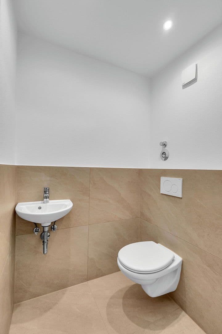 Prodej bytu 3+1 82 m², Crailsheim, Bádensko-Württembersko Prodej bytu 3+1 82 m², Crailsheim, Bádensko-Württembersko