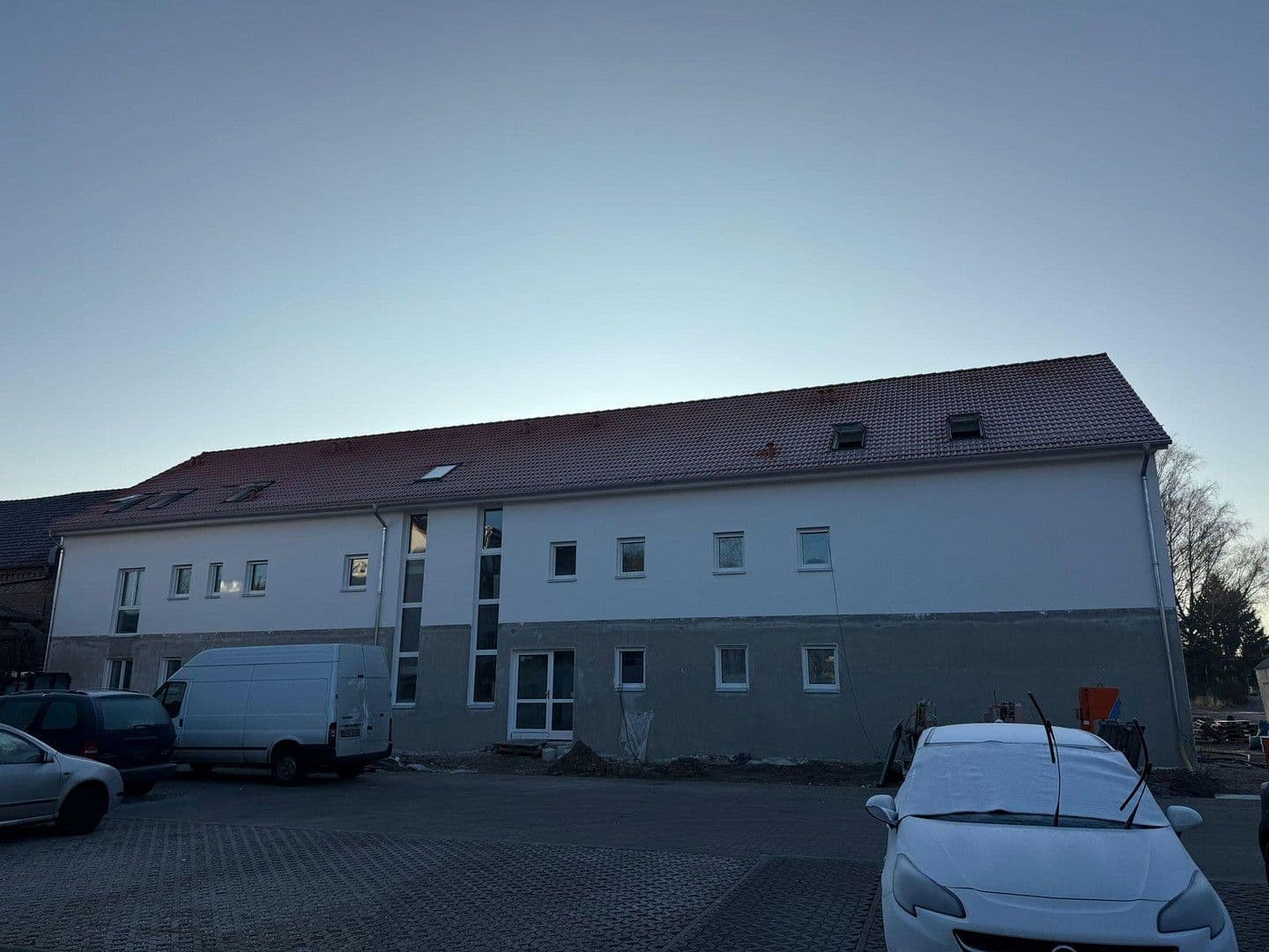 Pronájem bytu 3+1 80 m², Hamburger Allee 51b, Nauen, Braniborsko Pronájem bytu 3+1 80 m², Hamburger Allee 51b, Nauen, Braniborsko