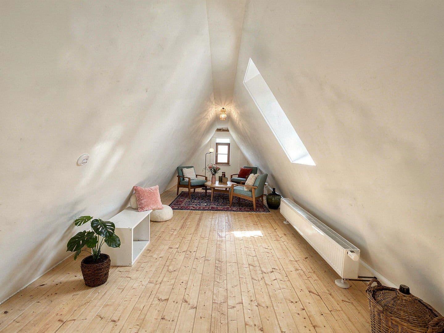 Pronájem bytu 100 m², Augsburg, Bavorsko Pronájem bytu 100 m², Augsburg, Bavorsko