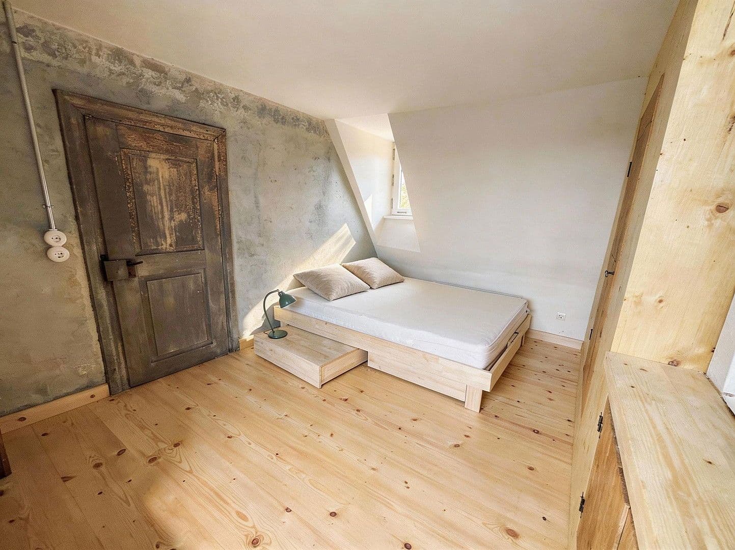 Pronájem bytu 100 m², Augsburg, Bavorsko Pronájem bytu 100 m², Augsburg, Bavorsko