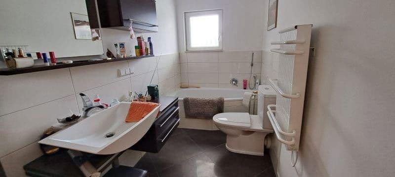 Pronájem bytu 4+1 128 m², Karlsruhe, Bádensko-Württembersko Pronájem bytu 4+1 128 m², Karlsruhe, Bádensko-Württembersko