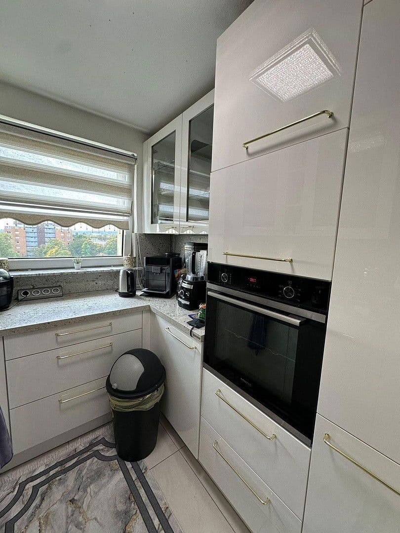 Prodej bytu 3+1 103 m², Frankfurt am Main, Hessen Prodej bytu 3+1 103 m², Frankfurt am Main, Hessen