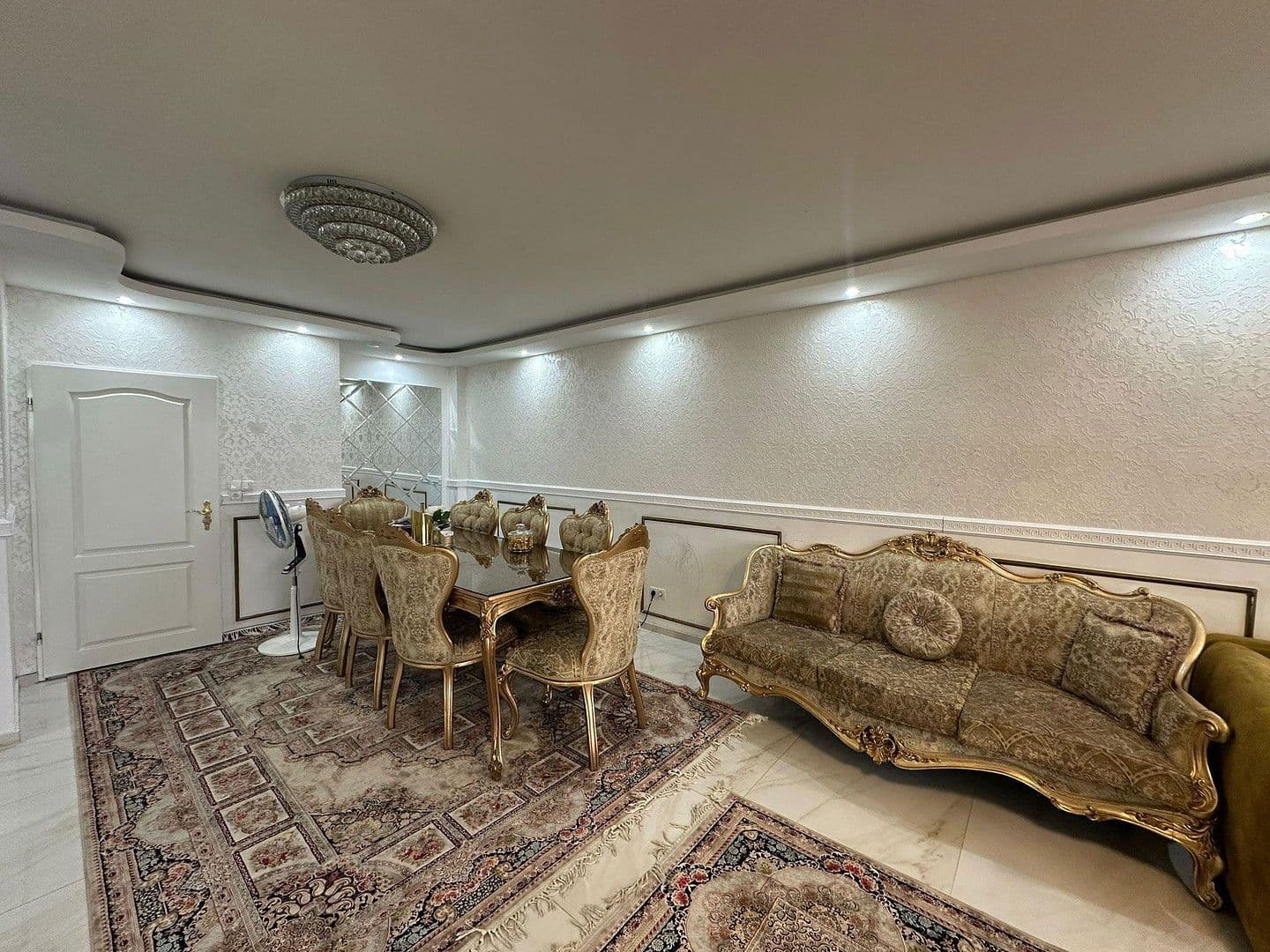 Prodej bytu 3+1 103 m², Frankfurt am Main, Hessen Prodej bytu 3+1 103 m², Frankfurt am Main, Hessen