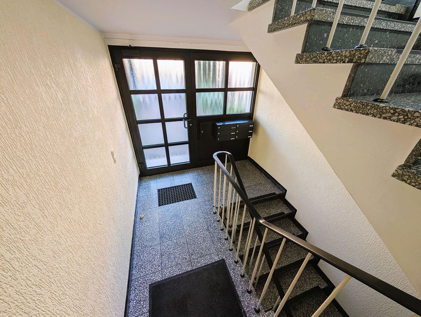 Prodej bytu 3+1 95 m², Nachbarsweg 7, Mülheim an der Ruhr, Severní Porýní-Vestfálsko Prodej bytu 3+1 95 m², Nachbarsweg 7, Mülheim an der Ruhr, Severní Porýní-Vestfálsko