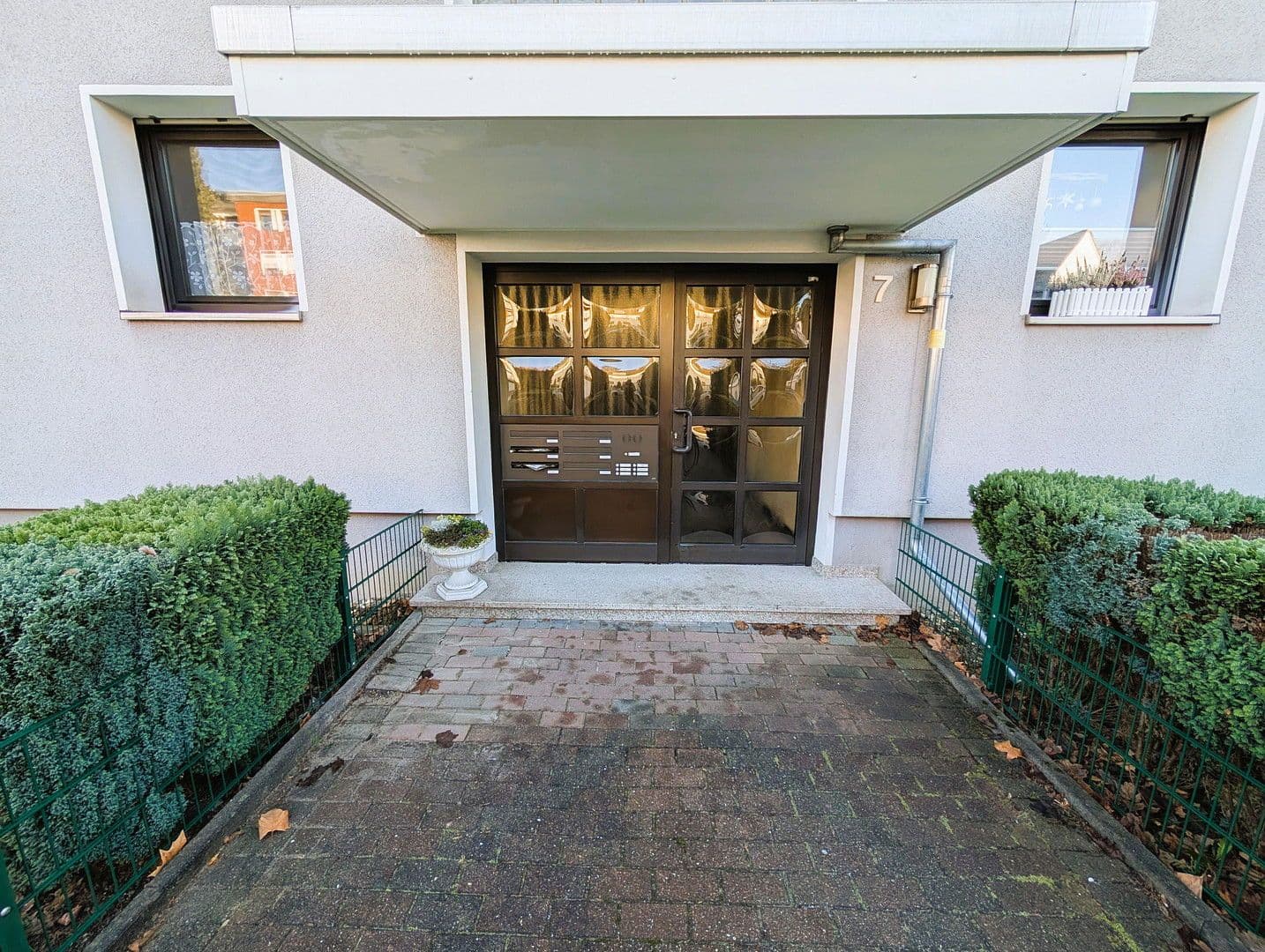 Prodej bytu 3+1 95 m², Nachbarsweg 7, Mülheim an der Ruhr, Severní Porýní-Vestfálsko Prodej bytu 3+1 95 m², Nachbarsweg 7, Mülheim an der Ruhr, Severní Porýní-Vestfálsko