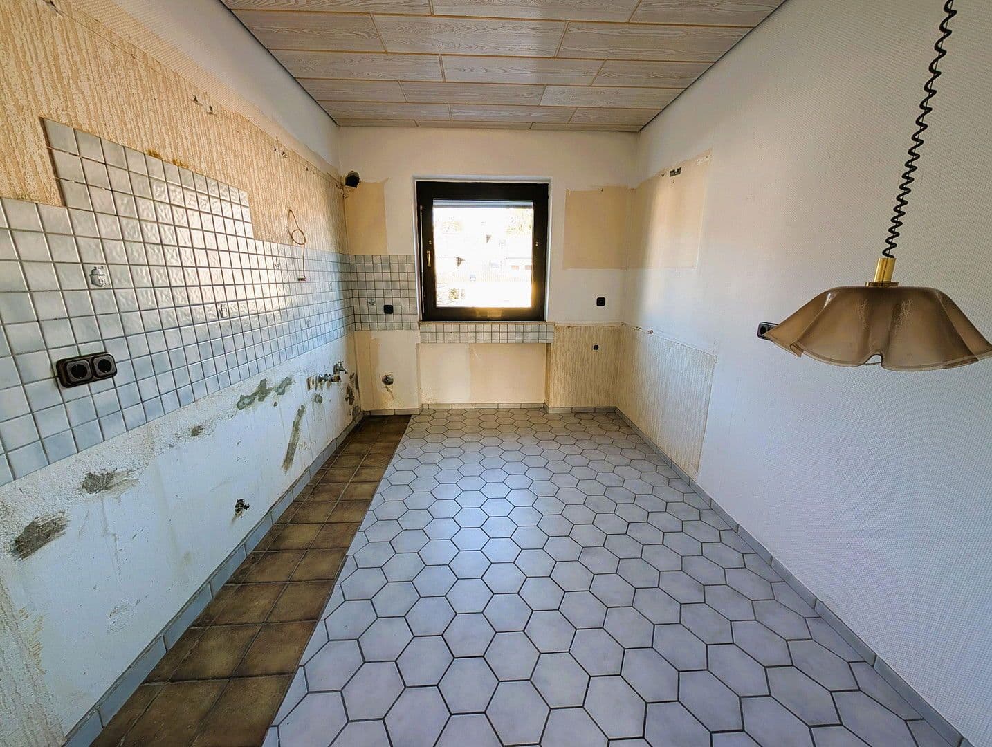 Prodej bytu 3+1 95 m², Nachbarsweg 7, Mülheim an der Ruhr, Severní Porýní-Vestfálsko Prodej bytu 3+1 95 m², Nachbarsweg 7, Mülheim an der Ruhr, Severní Porýní-Vestfálsko