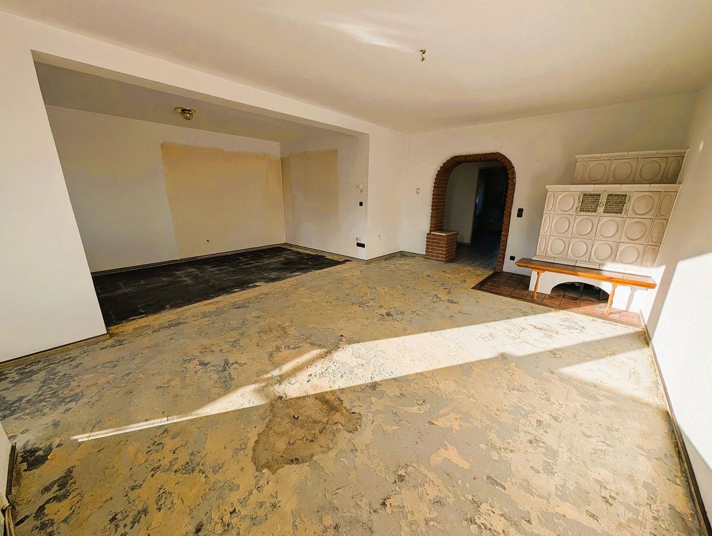 Prodej bytu 3+1 95 m², Nachbarsweg 7, Mülheim an der Ruhr, Severní Porýní-Vestfálsko Prodej bytu 3+1 95 m², Nachbarsweg 7, Mülheim an der Ruhr, Severní Porýní-Vestfálsko