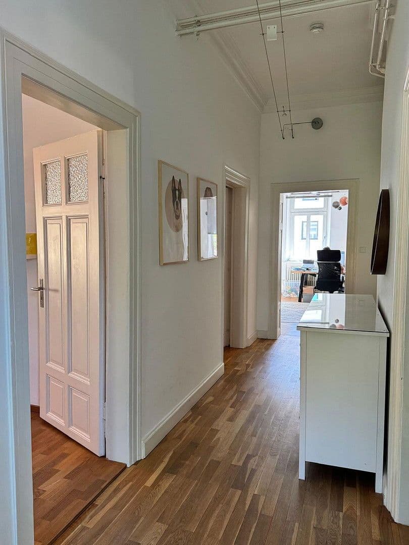 Pronájem bytu 6+1 254 m², Nürnberg, Bavorsko Pronájem bytu 6+1 254 m², Nürnberg, Bavorsko