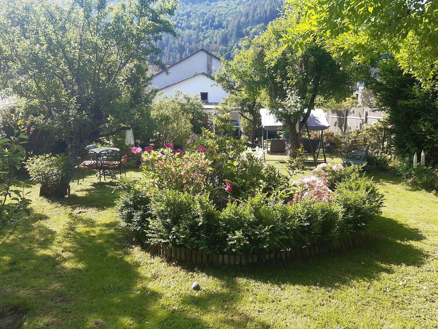 Prodej domu 255 m², pozemek 1.374 m², Traben-Trarbach, Porýní-Falc Prodej domu 255 m², pozemek 1.374 m², Traben-Trarbach, Porýní-Falc