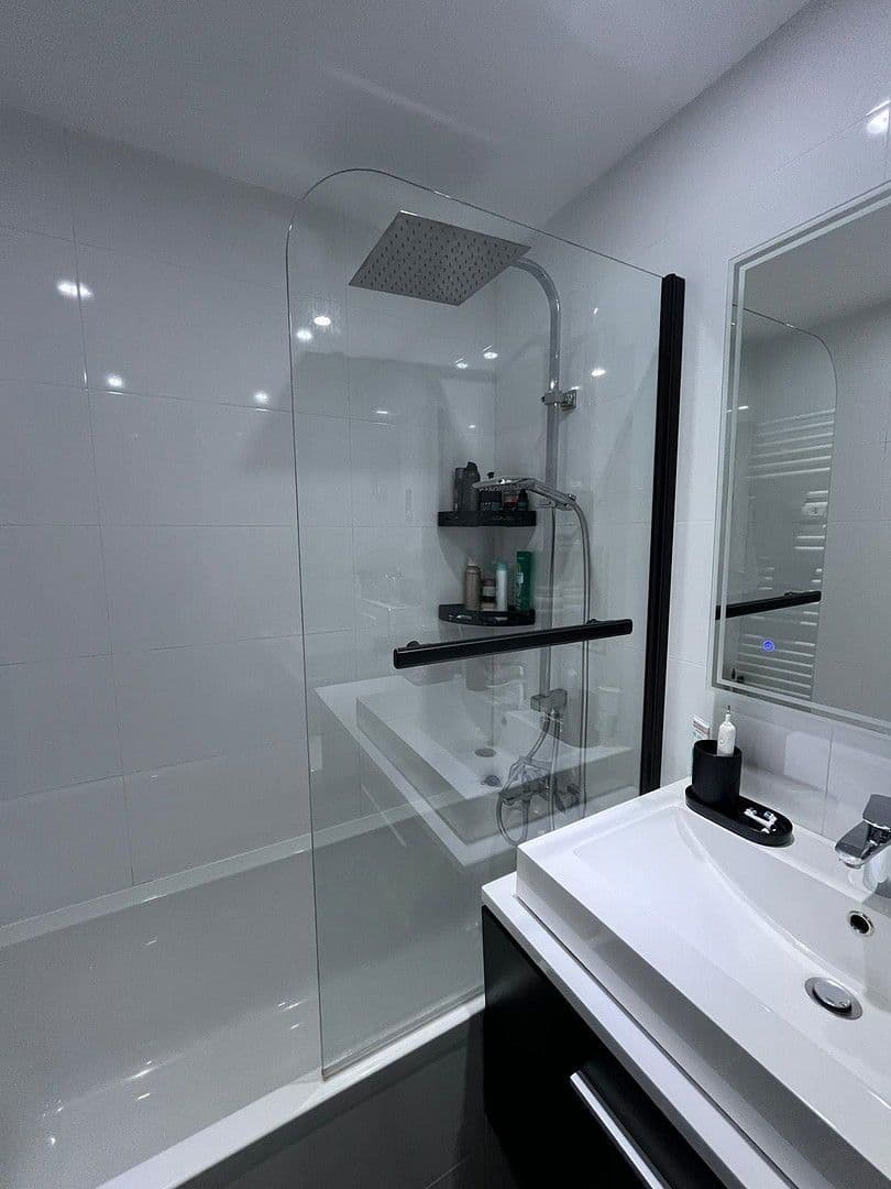 Prodej bytu 3+1 73 m², An der Rheinbahn 17, Meerbusch, Severní Porýní-Vestfálsko Prodej bytu 3+1 73 m², An der Rheinbahn 17, Meerbusch, Severní Porýní-Vestfálsko