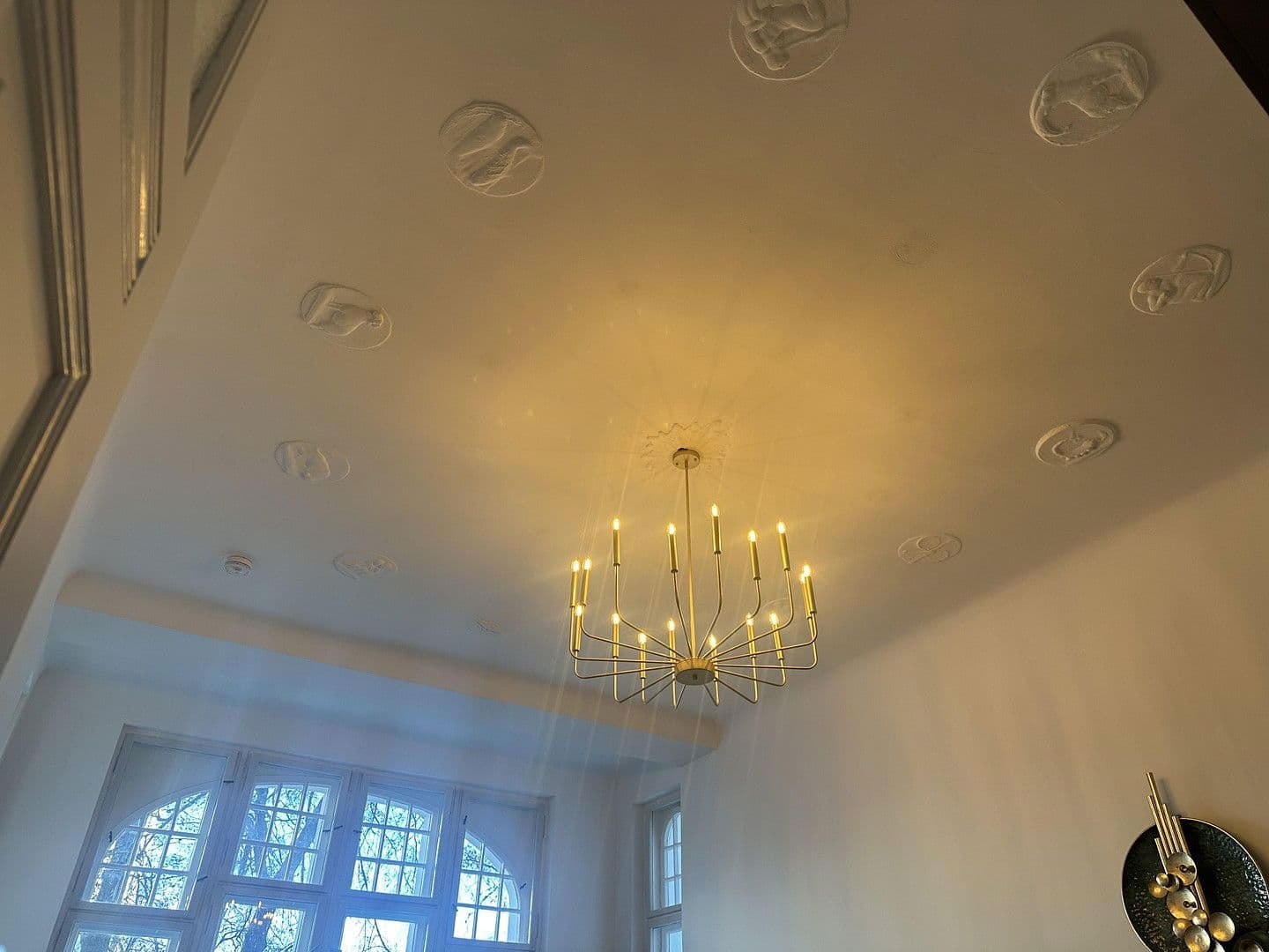 Pronájem bytu 3+1 93 m², Sophie-Charlotten-Str. 49, Berlin, Berlín Pronájem bytu 3+1 93 m², Sophie-Charlotten-Str. 49, Berlin, Berlín