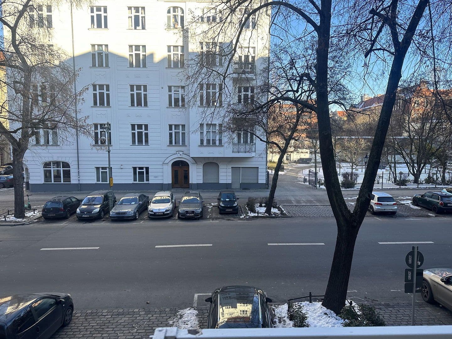 Pronájem bytu 3+1 93 m², Sophie-Charlotten-Str. 49, Berlin, Berlín Pronájem bytu 3+1 93 m², Sophie-Charlotten-Str. 49, Berlin, Berlín