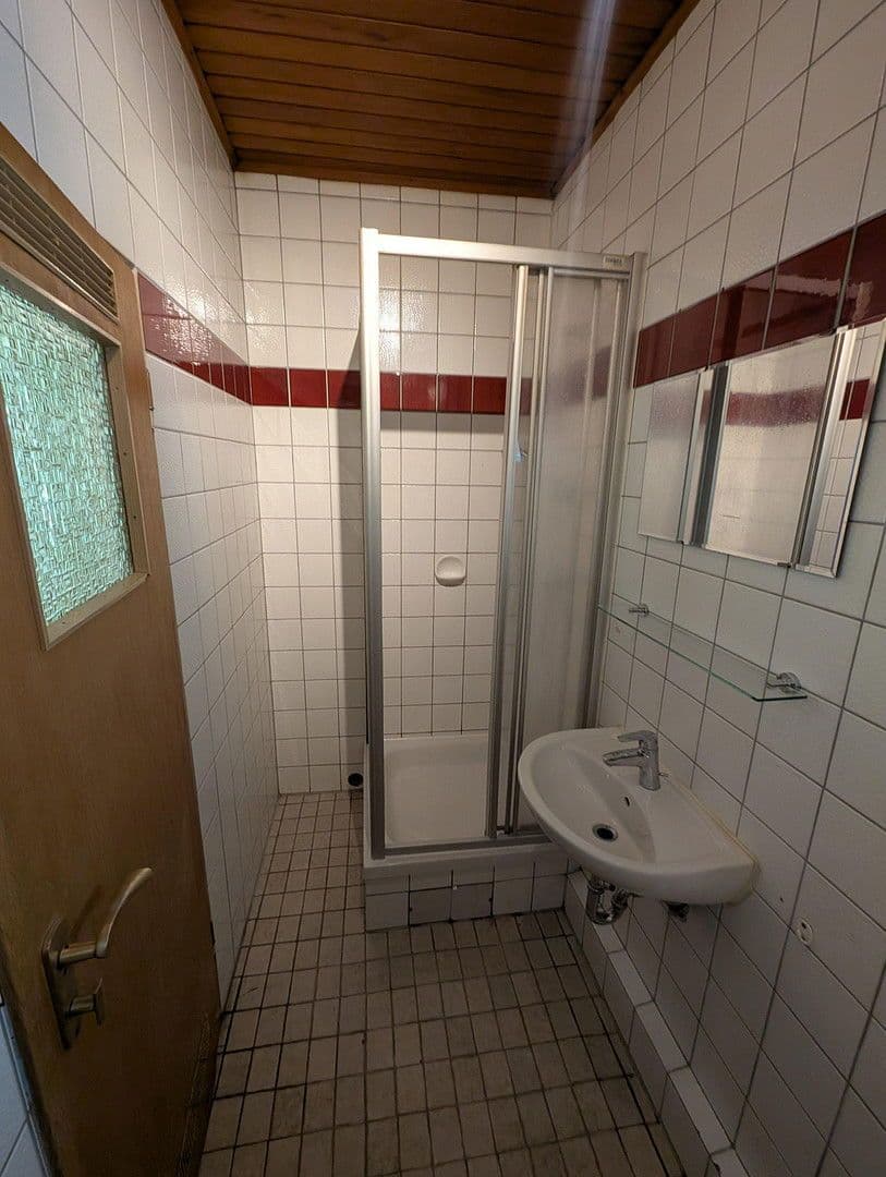 Pronájem bytu 2+1 30 m², Budenbergstraße 13, Budenheim, Porýní-Falc Pronájem bytu 2+1 30 m², Budenbergstraße 13, Budenheim, Porýní-Falc