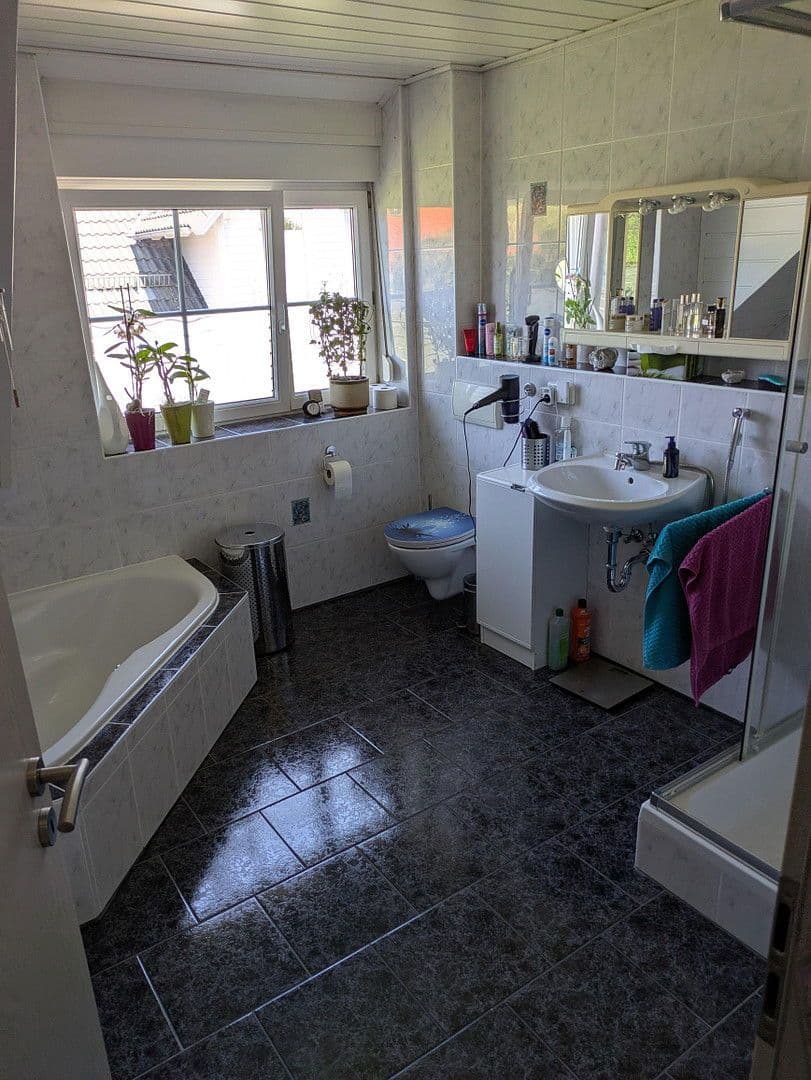 Prodej domu 126 m², pozemek 334 m², Train, Bavorsko Prodej domu 126 m², pozemek 334 m², Train, Bavorsko