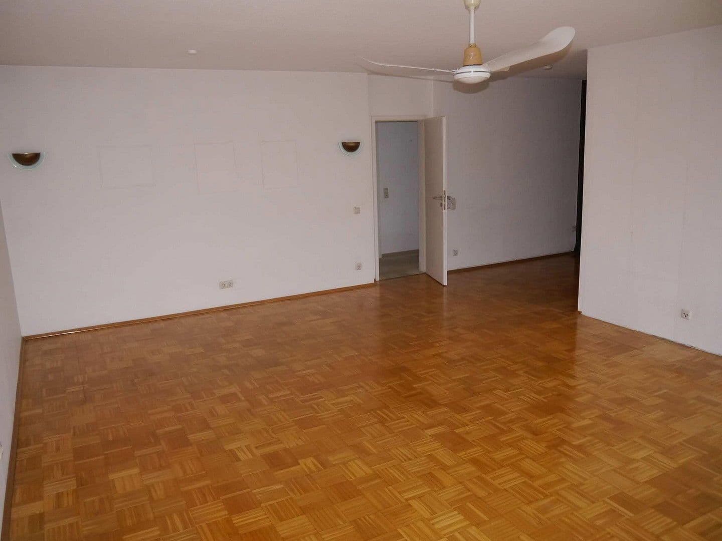 Prodej bytu 3+1 95 m², Mülheim an der Ruhr, Severní Porýní-Vestfálsko Prodej bytu 3+1 95 m², Mülheim an der Ruhr, Severní Porýní-Vestfálsko