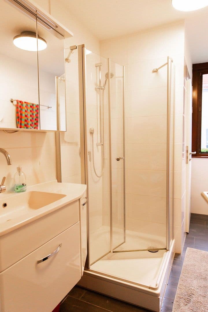 Prodej domu 386 m², pozemek 208 m², Röhrborngasse 1, Bergen-Enkheim, Hessen Prodej domu 386 m², pozemek 208 m², Röhrborngasse 1, Bergen-Enkheim, Hessen