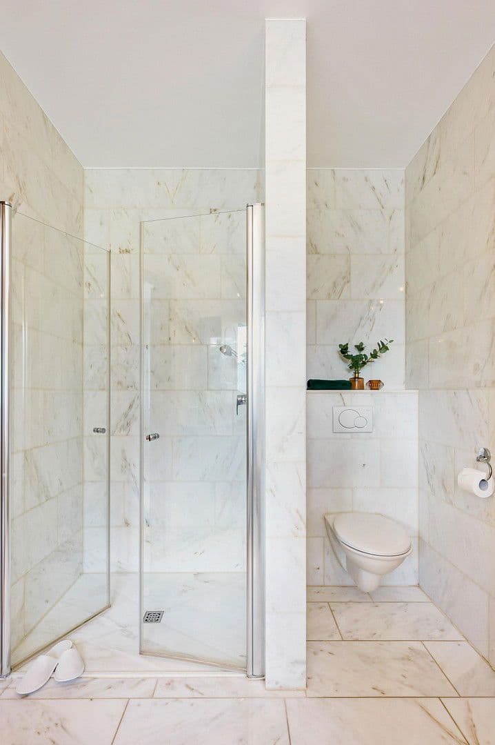 Prodej domu 103 m², pozemek 277 m², Meckenheim, Severní Porýní-Vestfálsko Prodej domu 103 m², pozemek 277 m², Meckenheim, Severní Porýní-Vestfálsko