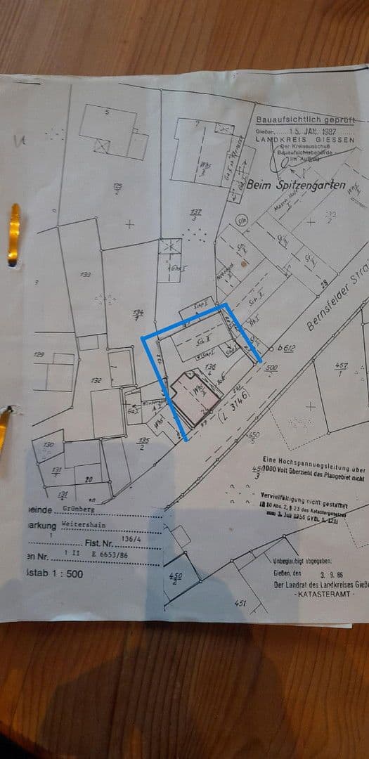 Prodej domu 248 m², pozemek 477 m², Bernsfelder Straße 24, Grünberg, Hessen Prodej domu 248 m², pozemek 477 m², Bernsfelder Straße 24, Grünberg, Hessen