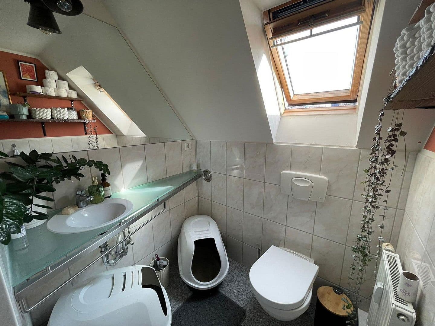 Pronájem bytu 3+1 69 m², Georgstr. 11, Osnabrück, Dolní Sasko Pronájem bytu 3+1 69 m², Georgstr. 11, Osnabrück, Dolní Sasko