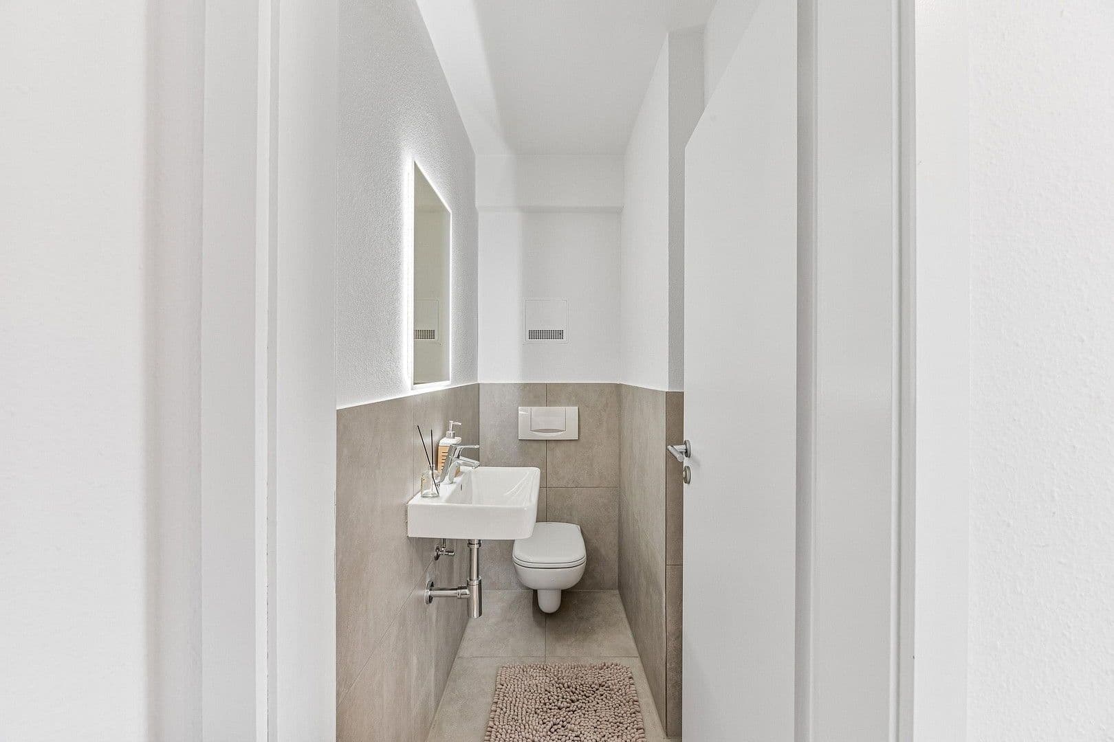 Prodej bytu 3+1 76 m², Leonberg, Bádensko-Württembersko Prodej bytu 3+1 76 m², Leonberg, Bádensko-Württembersko