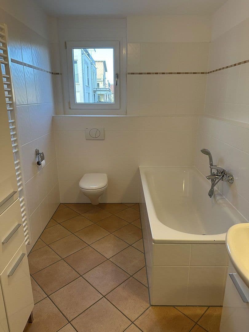 Pronájem bytu 3+1 80 m², Garching, Bavorsko Pronájem bytu 3+1 80 m², Garching, Bavorsko