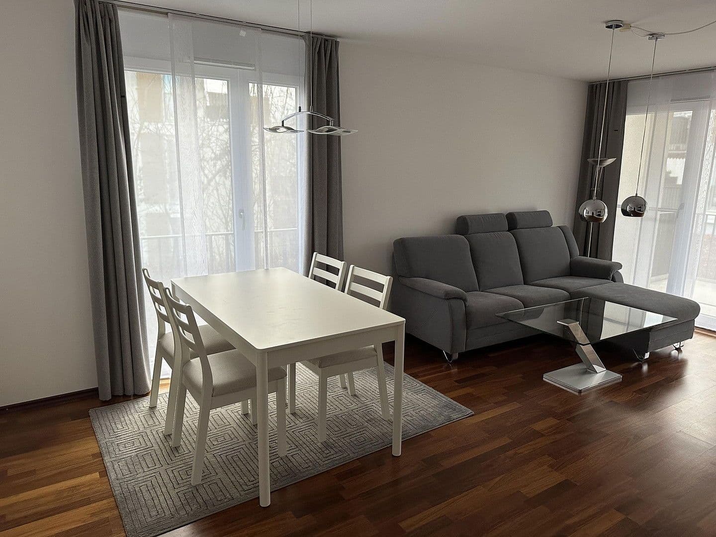 Pronájem bytu 3+1 80 m², Garching, Bavorsko Pronájem bytu 3+1 80 m², Garching, Bavorsko