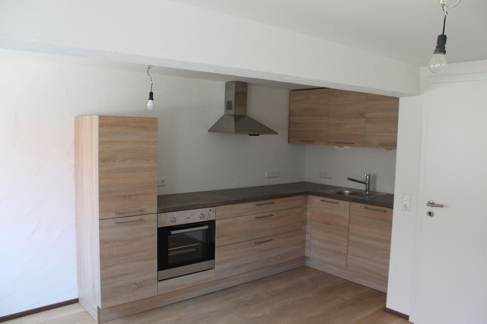 Pronájem bytu 19 m², Marktplatz 12, Furtwangen im Schwarzwald, Bádensko-Württembersko Pronájem bytu 19 m², Marktplatz 12, Furtwangen im Schwarzwald, Bádensko-Württembersko