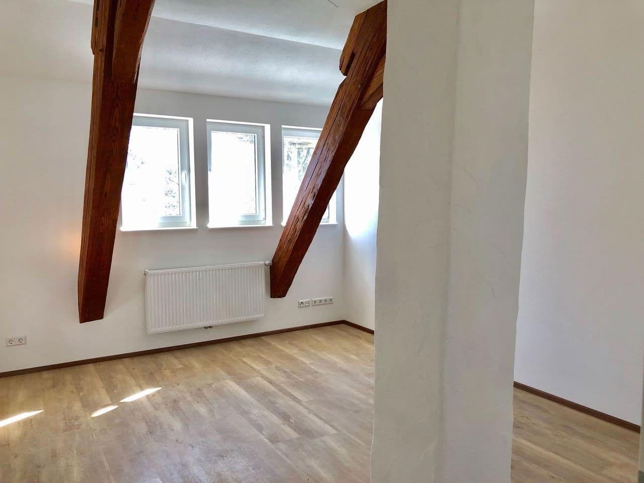 Pronájem bytu 19 m², Marktplatz 12, Furtwangen im Schwarzwald, Bádensko-Württembersko Pronájem bytu 19 m², Marktplatz 12, Furtwangen im Schwarzwald, Bádensko-Württembersko