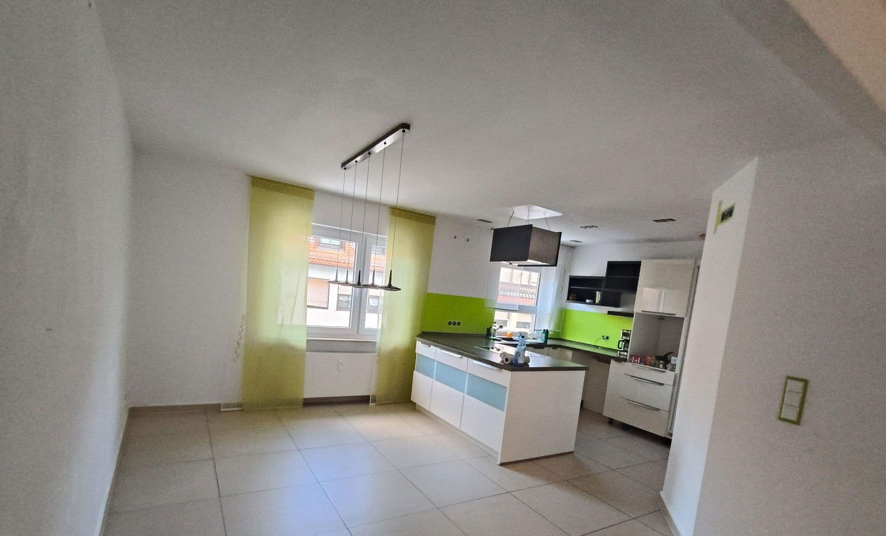 Prodej bytu 5+1 126 m², Zirndorf, Bavorsko Prodej bytu 5+1 126 m², Zirndorf, Bavorsko