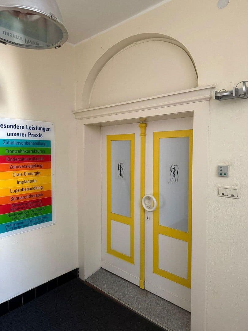 Pronájem kanceláře 110 m², Kurhausstrasse 101a, Herne, Severní Porýní-Vestfálsko Pronájem kanceláře 110 m², Kurhausstrasse 101a, Herne, Severní Porýní-Vestfálsko