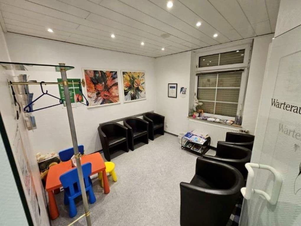 Pronájem kanceláře 110 m², Kurhausstrasse 101a, Herne, Severní Porýní-Vestfálsko Pronájem kanceláře 110 m², Kurhausstrasse 101a, Herne, Severní Porýní-Vestfálsko